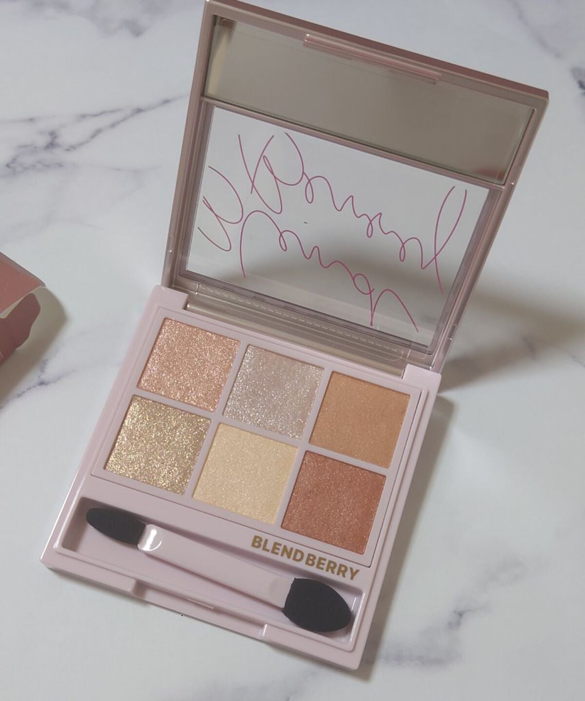 オーラクリエイション/BLEND BERRY/アイシャドウパレットを使ったクチコミ(3枚目)