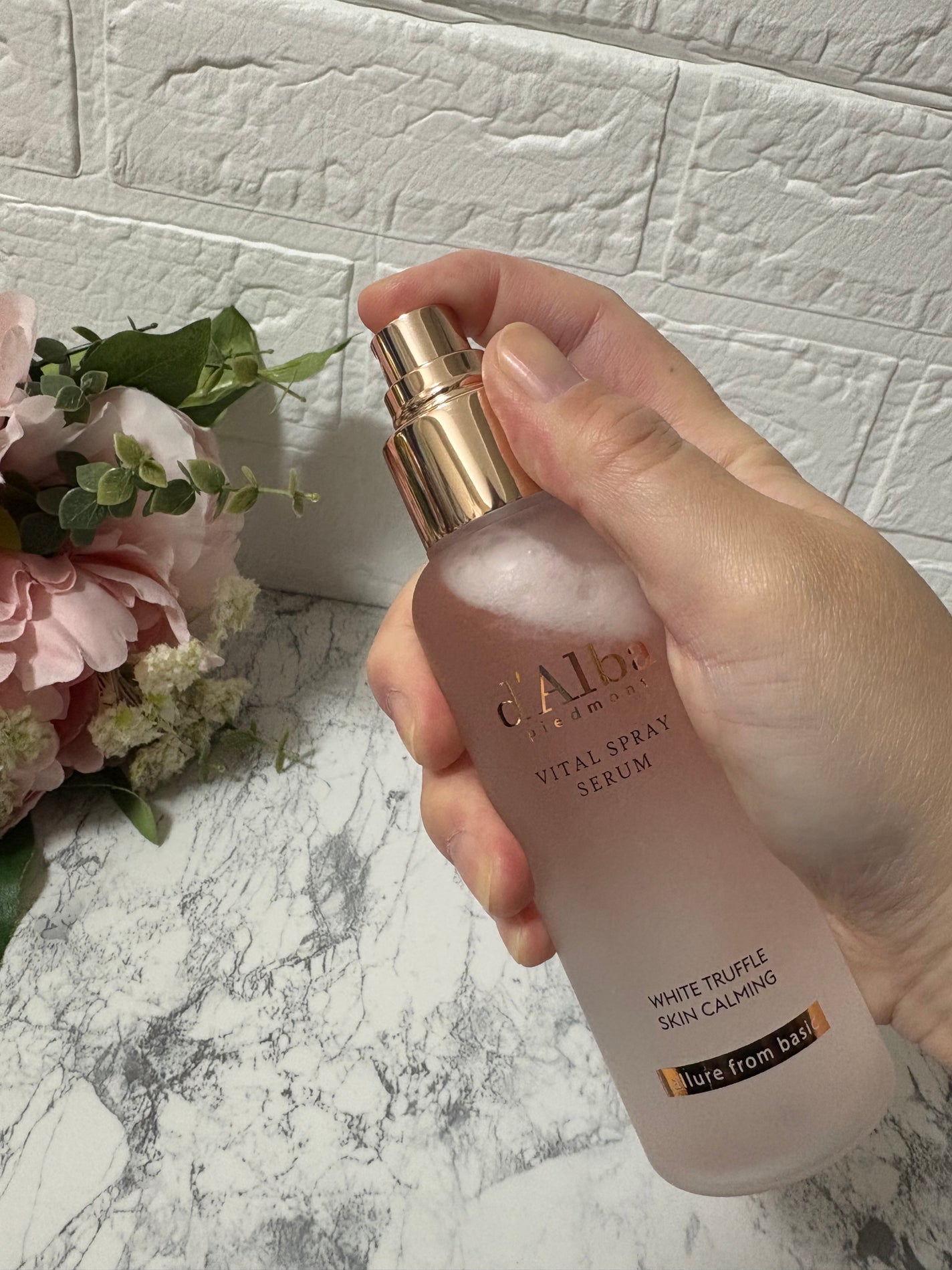 ダルバ ホワイトトリュフバイタルスプレーセラム/ダルバ/ミスト状化粧水を使ったクチコミ(4枚目)