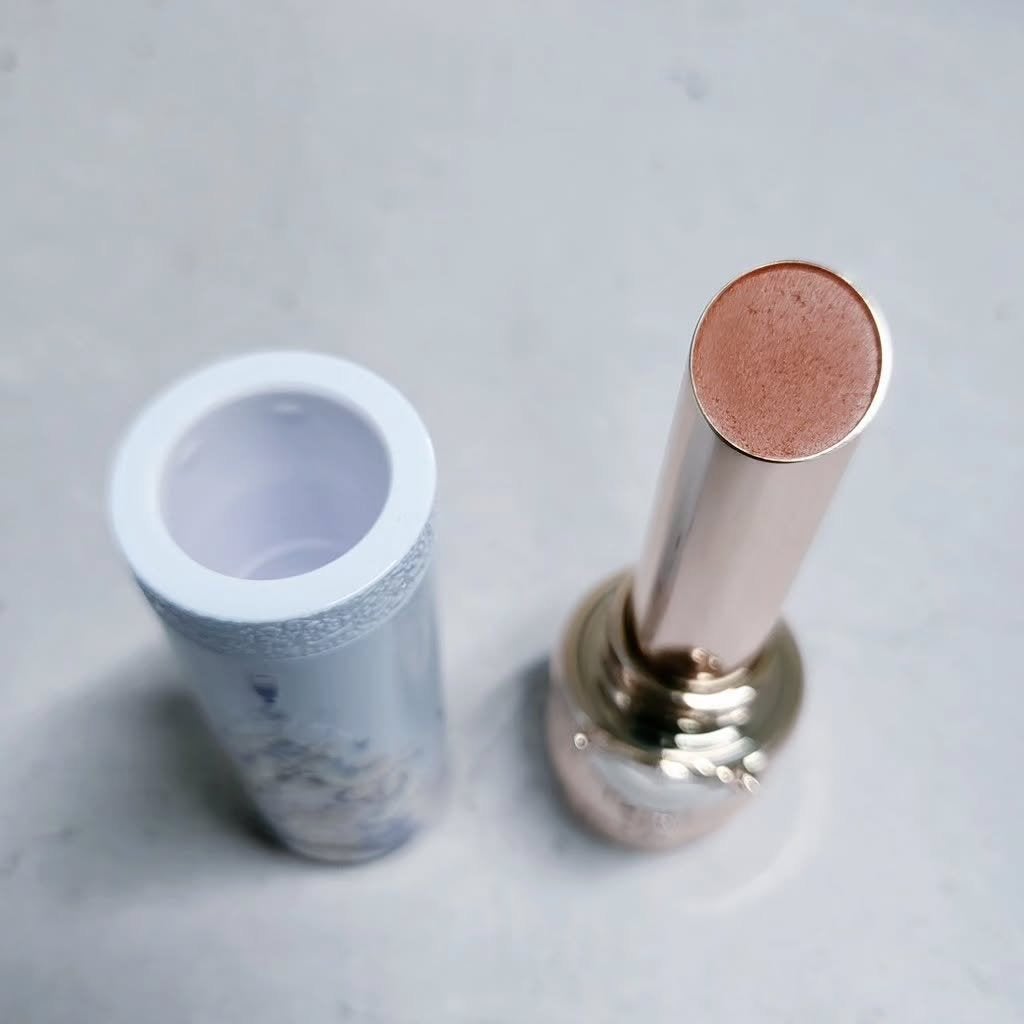 胡蝶雲肩グロッシーリップスティック/FlowerKnows/口紅を使ったクチコミ(3枚目)