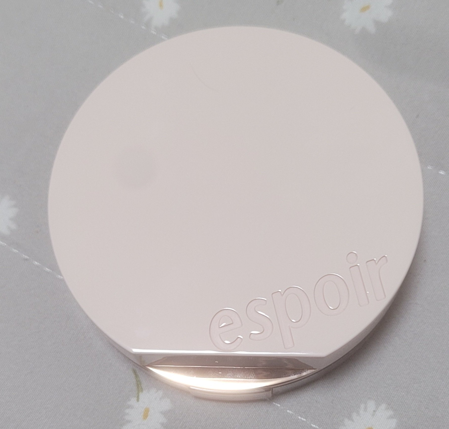 エスポア ビーグロー ボリュームクッション/espoir/クッションファンデーションを使ったクチコミ（2枚目）