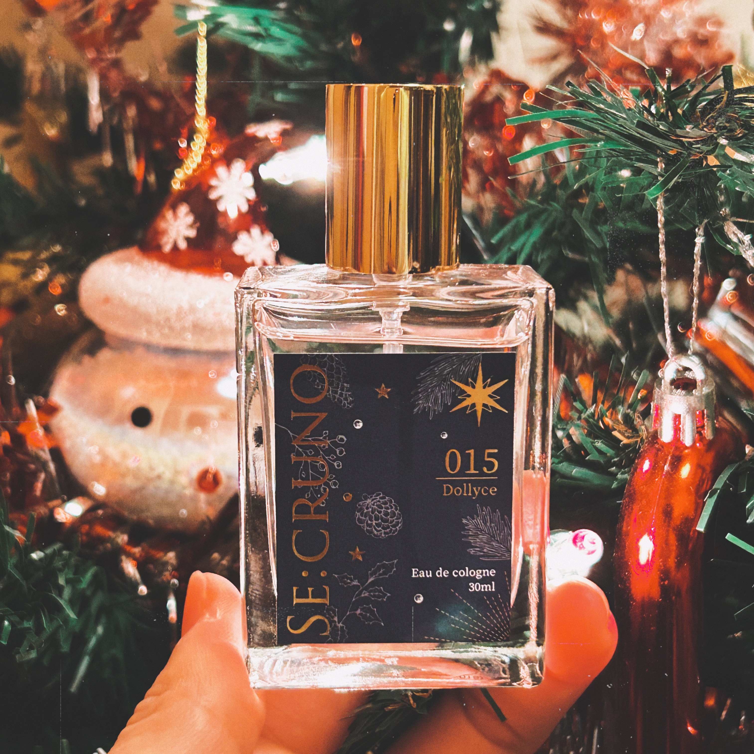 THREE エッセンシャルセンツ 04 SPIRIT OF EDEN/THREE/香水(レディース)を使ったクチコミ（2枚目）