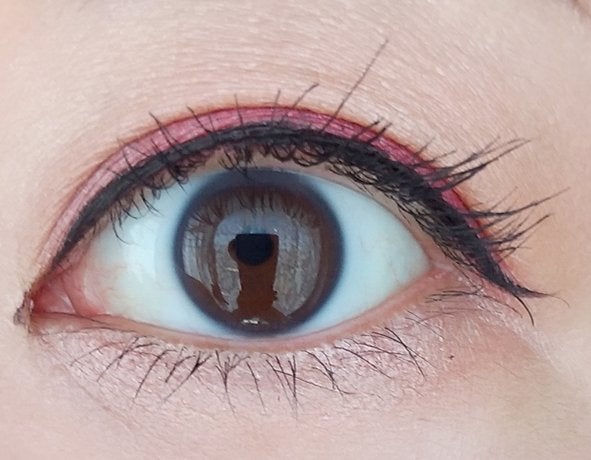 ベルベットライナー/LUMIURGLAS/リキッドアイライナーを使ったクチコミ(2枚目)