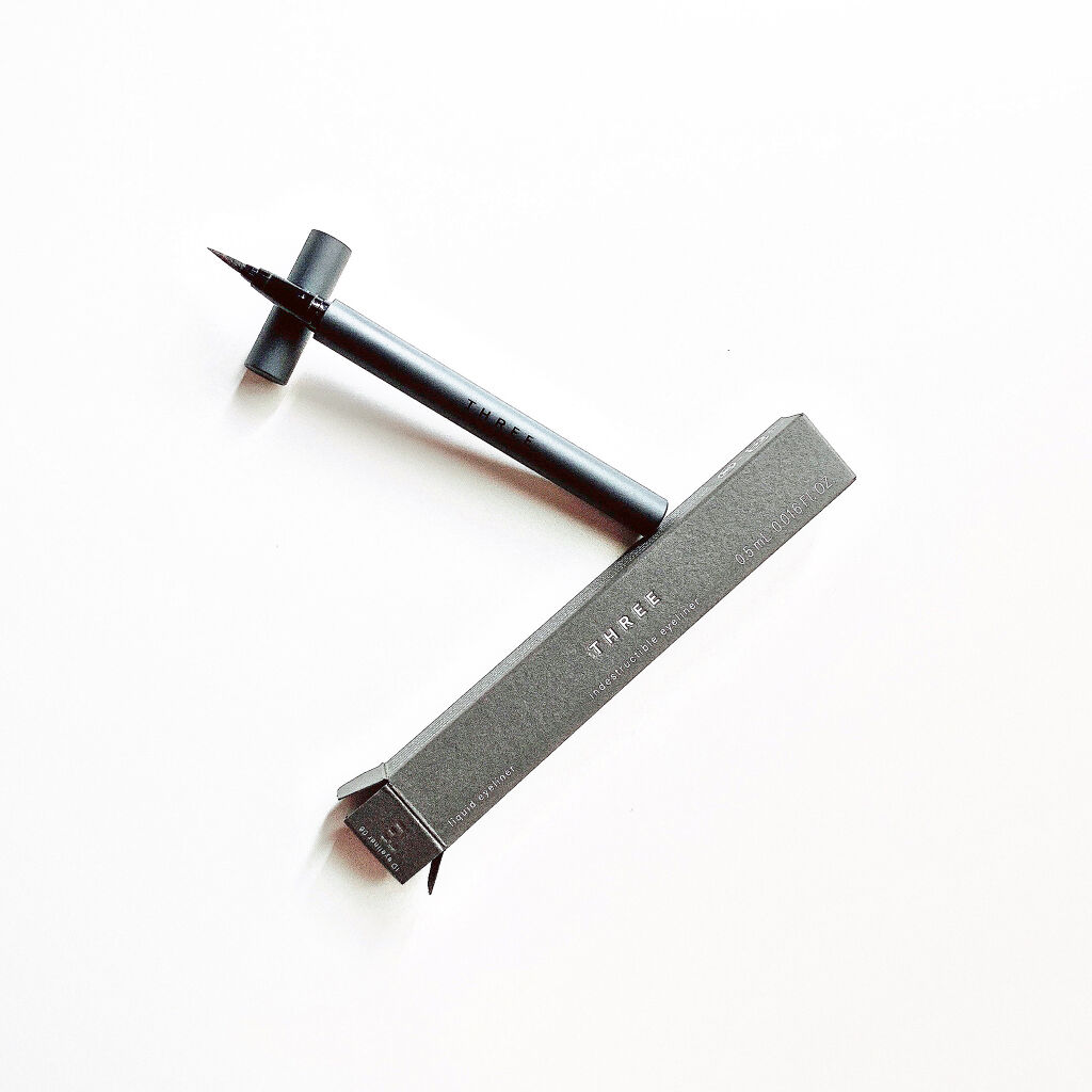 インディストラクティブルアイライナー/THREE/リキッドアイライナーを使ったクチコミ（2枚目）