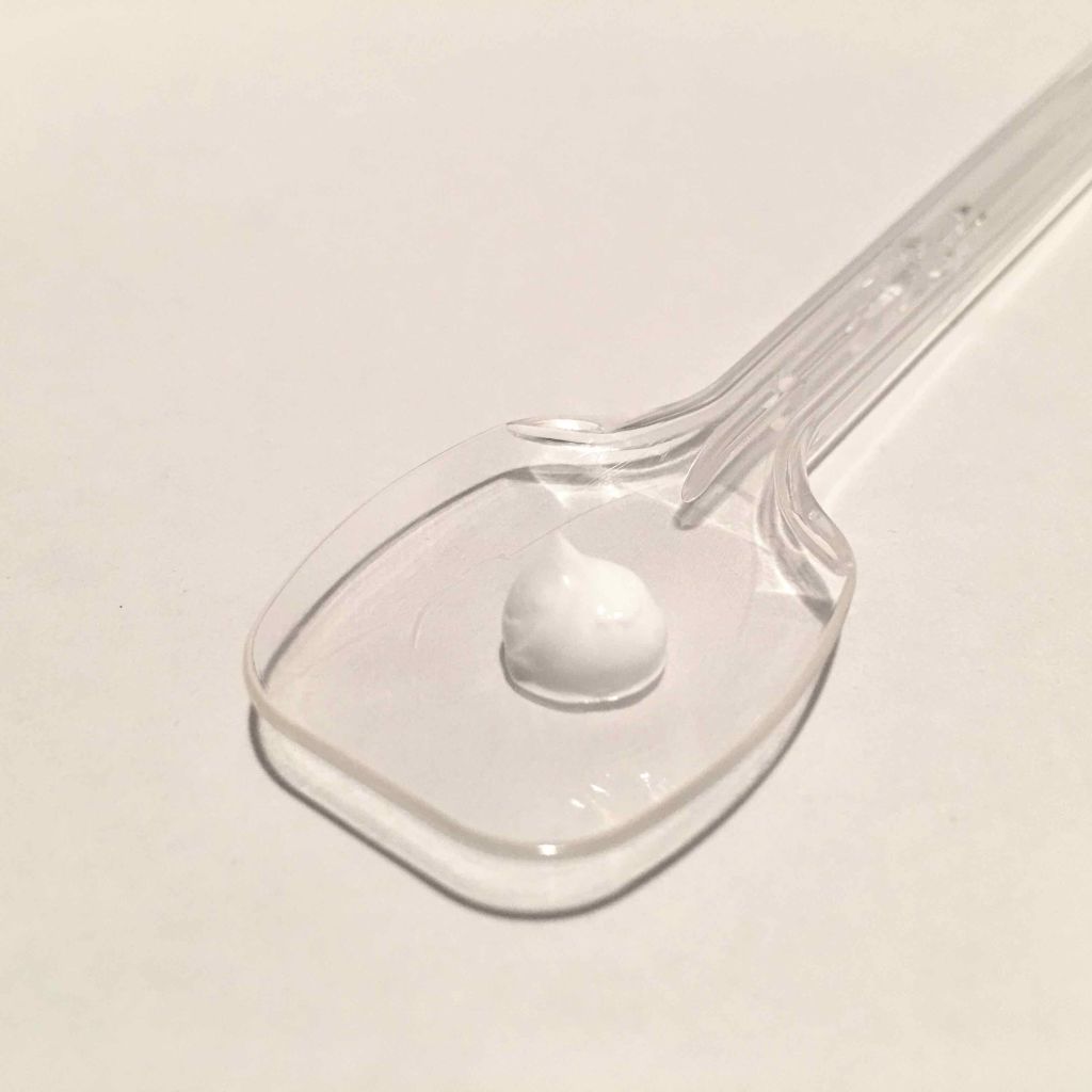 ワンデイブライトナー プレミアム/セラ/クリーム・エマルジョンファンデーションを使ったクチコミ（3枚目）