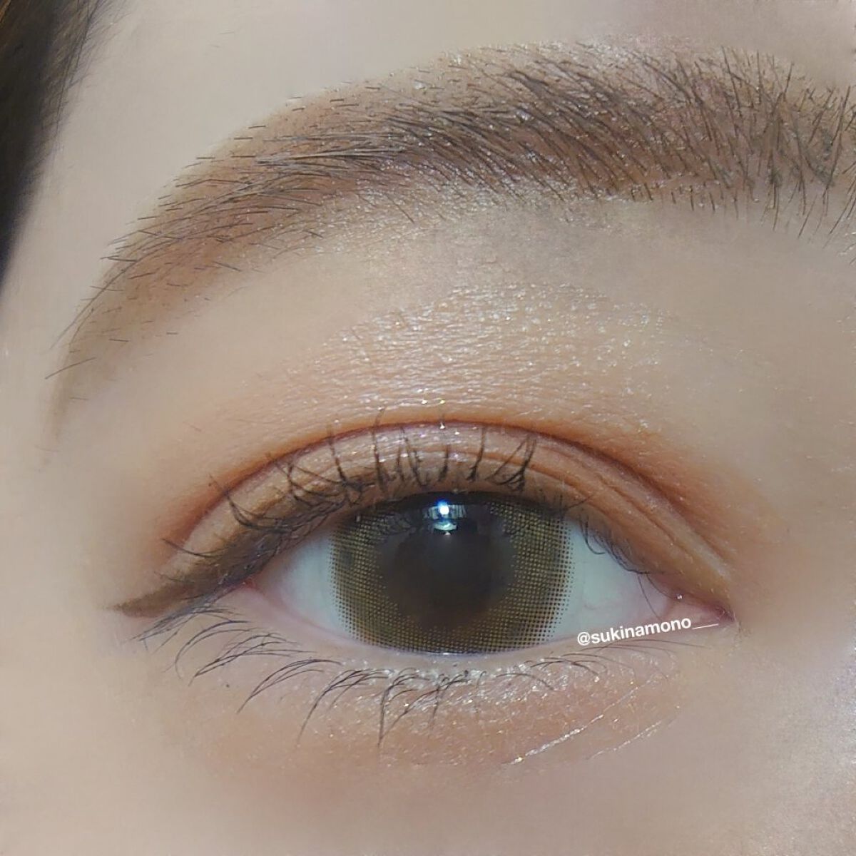 ワンダー キューブ アイシャドウ パール P002 バレエピンク キューブ/リンメル ロンドン/単色アイシャドウを使ったクチコミ（2枚目）