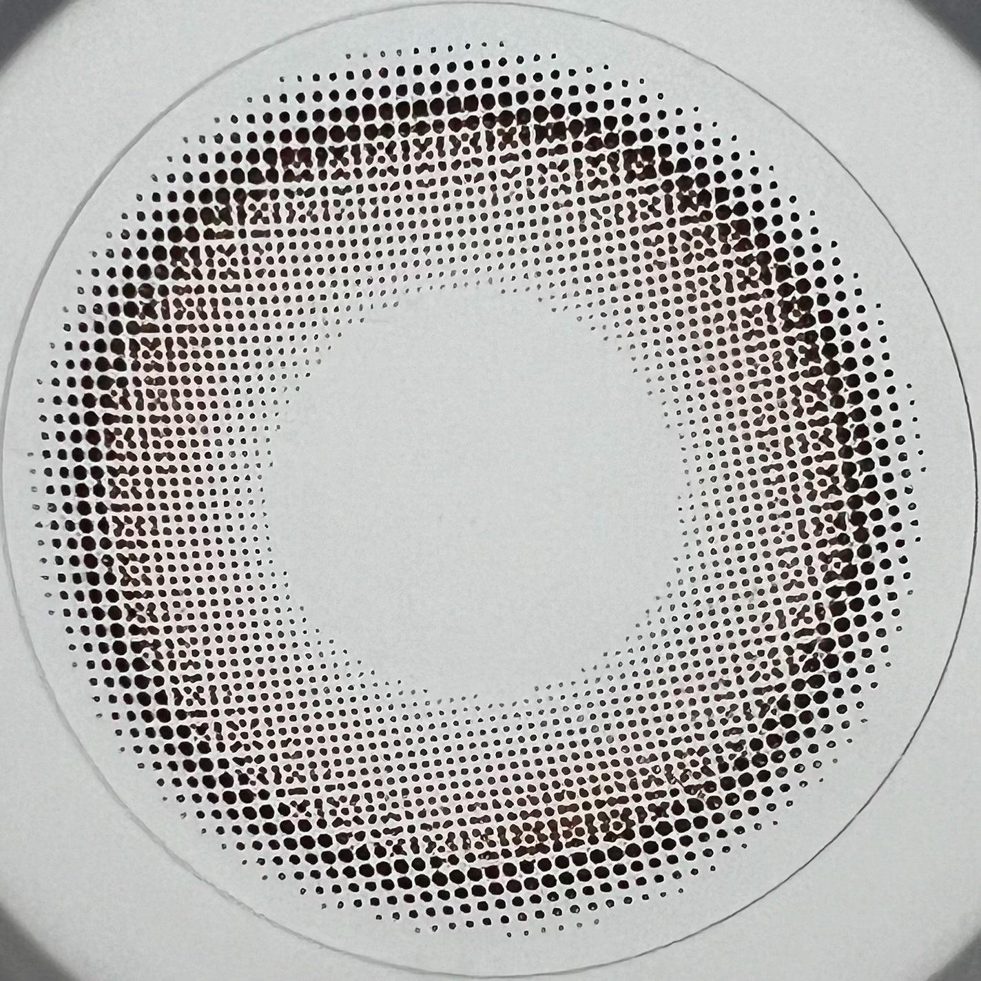 ナチュラル モイストレーベル UV/エバーカラー/カラーコンタクトレンズを使ったクチコミ(6枚目)