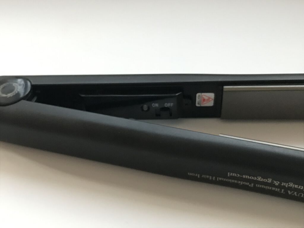 アゲツヤ チタニウム プロフェッショナルヘアアイロン シャイニーストレート&ゴージャスカール/ローネジャパン/その他ヘアアイロンを使ったクチコミ（3枚目）