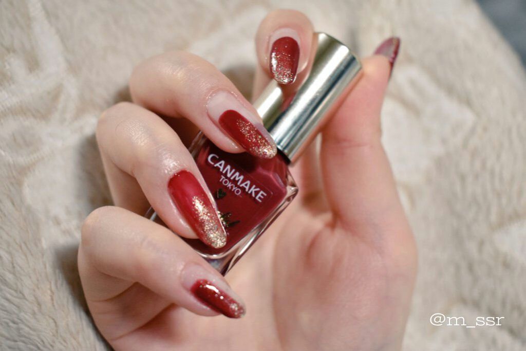 カラフルネイルズ/キャンメイク/マニキュアを使ったクチコミ(2枚目)