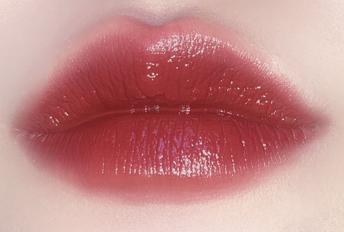 Zorro on LIPS 「＼色持ち最強ナチュラルつやんリップ👄／ ..」 | LIPS