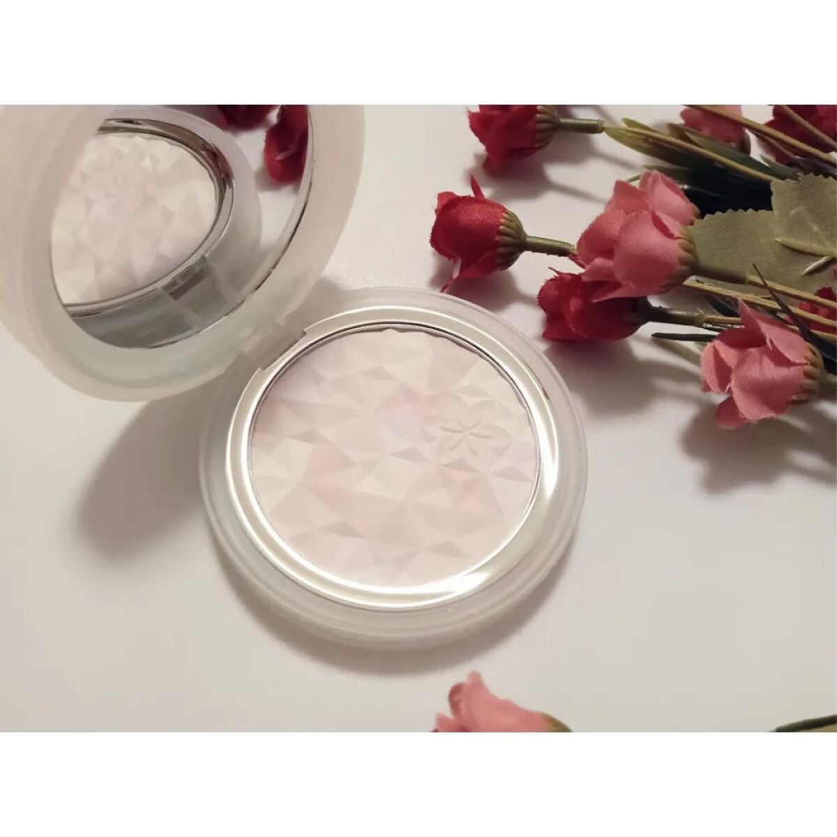 AQ オーラ リフレクター/DECORTÉ/プレストパウダーを使ったクチコミ(1枚目)