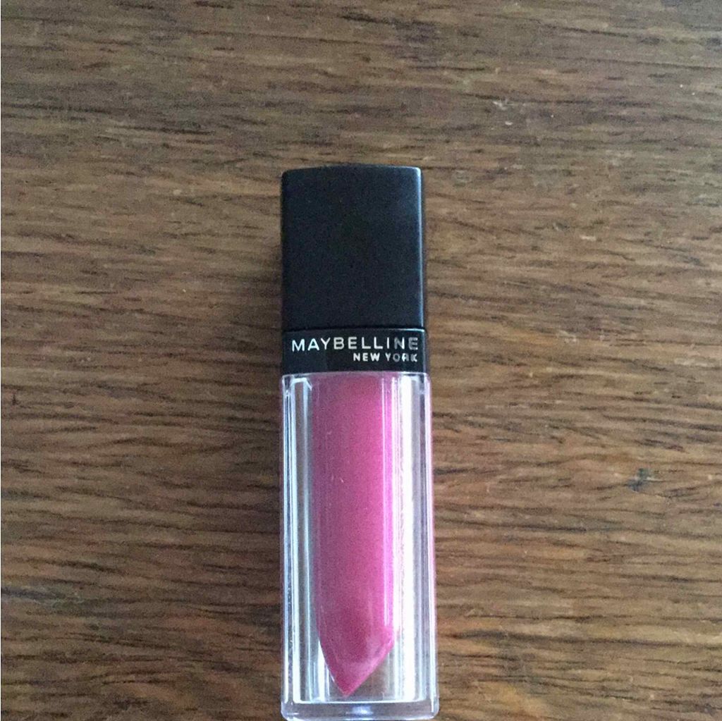 ビビッドマットリキッド/MAYBELLINE NEW YORK/口紅を使ったクチコミ(1枚目)