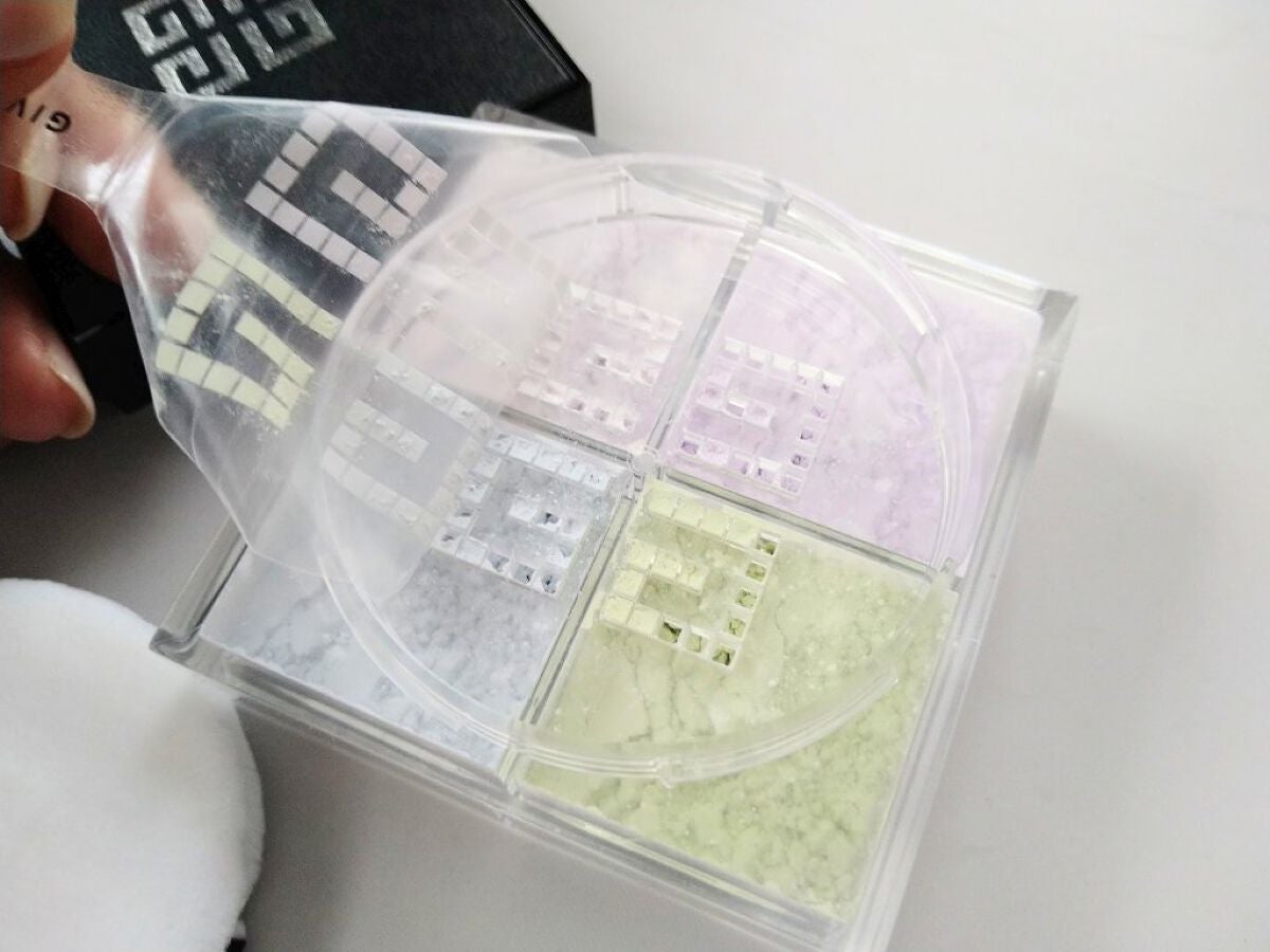 プリズム・リーブル/GIVENCHY/ルースパウダーを使ったクチコミ(4枚目)