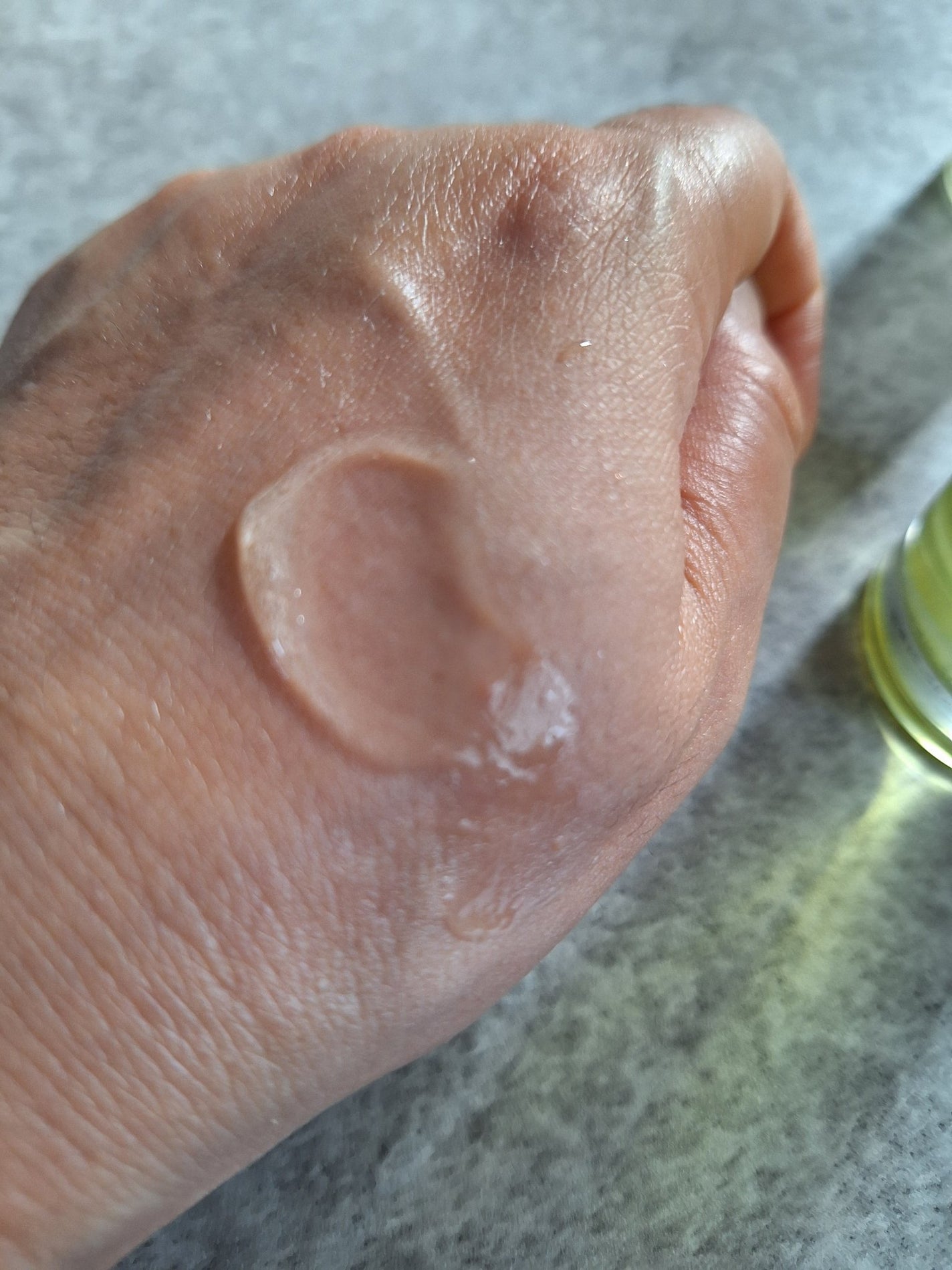 グリーンタンジェリン ビタC ダークスポットケアセラム/goodal/美容液を使ったクチコミ(2枚目)