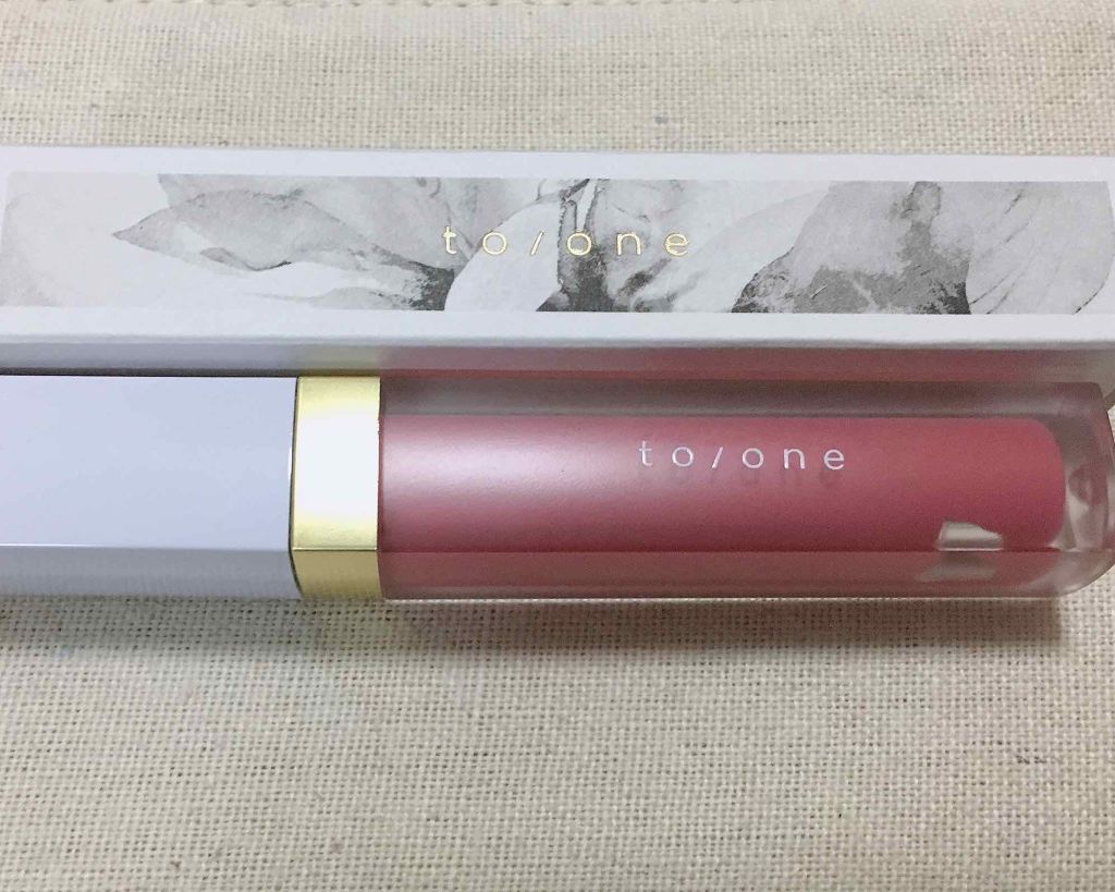 トーン ペタル エッセンス カラー バター/to/one/リップグロスを使ったクチコミ(1枚目)
