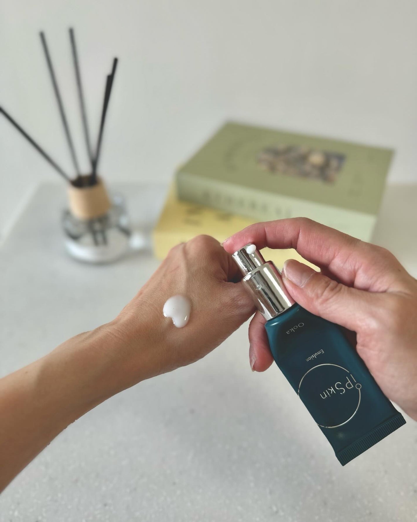 maki on LIPS 「OokaのiPスキンシリーズをリピ🎵あらゆる細胞の元となるIP..」(3枚目)