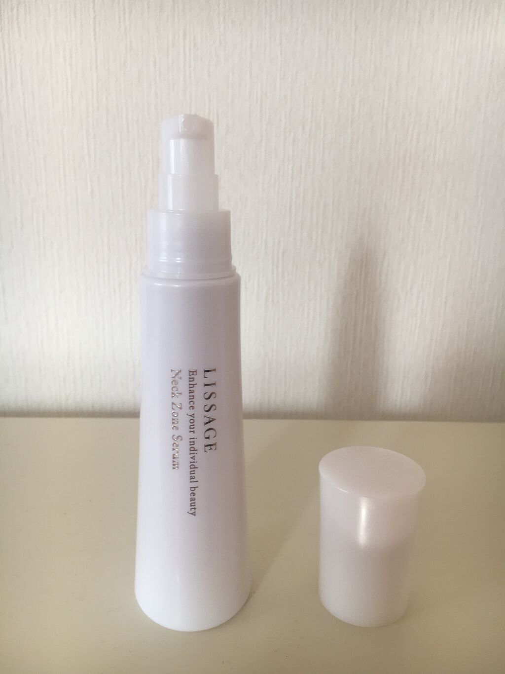 リサージ ネックゾーンセラムのクチコミ「リサージネックゾーンセラム 100ml 5500円

2月に発売されたばかりのリサージの首専用.....」（2枚目）