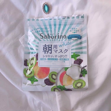 サボリーノ フレッシュ果実のホワイトタイプ🥣

ドンキにて発見し、試しに購入。
✔️5枚入
✔️420円(税抜き)、一枚あたり84円
✔️49ml、一枚あたり9.8ml
(単純計算)

いつもより時間が