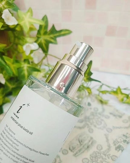 アンダーバープラスルチアオイル/underbar plus/ヘアオイルを使ったクチコミ(2枚目)