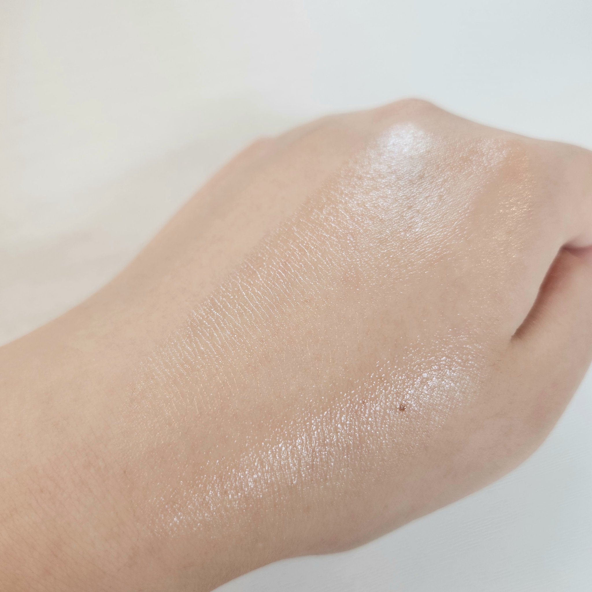 WRバウンス マルチバーム/KAHI/フェイスバームを使ったクチコミ（3枚目）