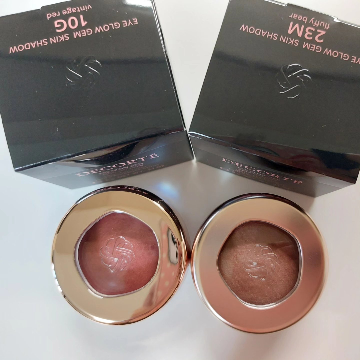 アイグロウジェム スキンシャドウ 10G vintage red/DECORTÉ/ジェル・クリームアイシャドウを使ったクチコミ（1枚目）