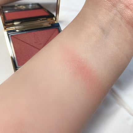 ブラッシュクチュール/YVES SAINT LAURENT BEAUTE/パウダーチークを使ったクチコミ(3枚目)