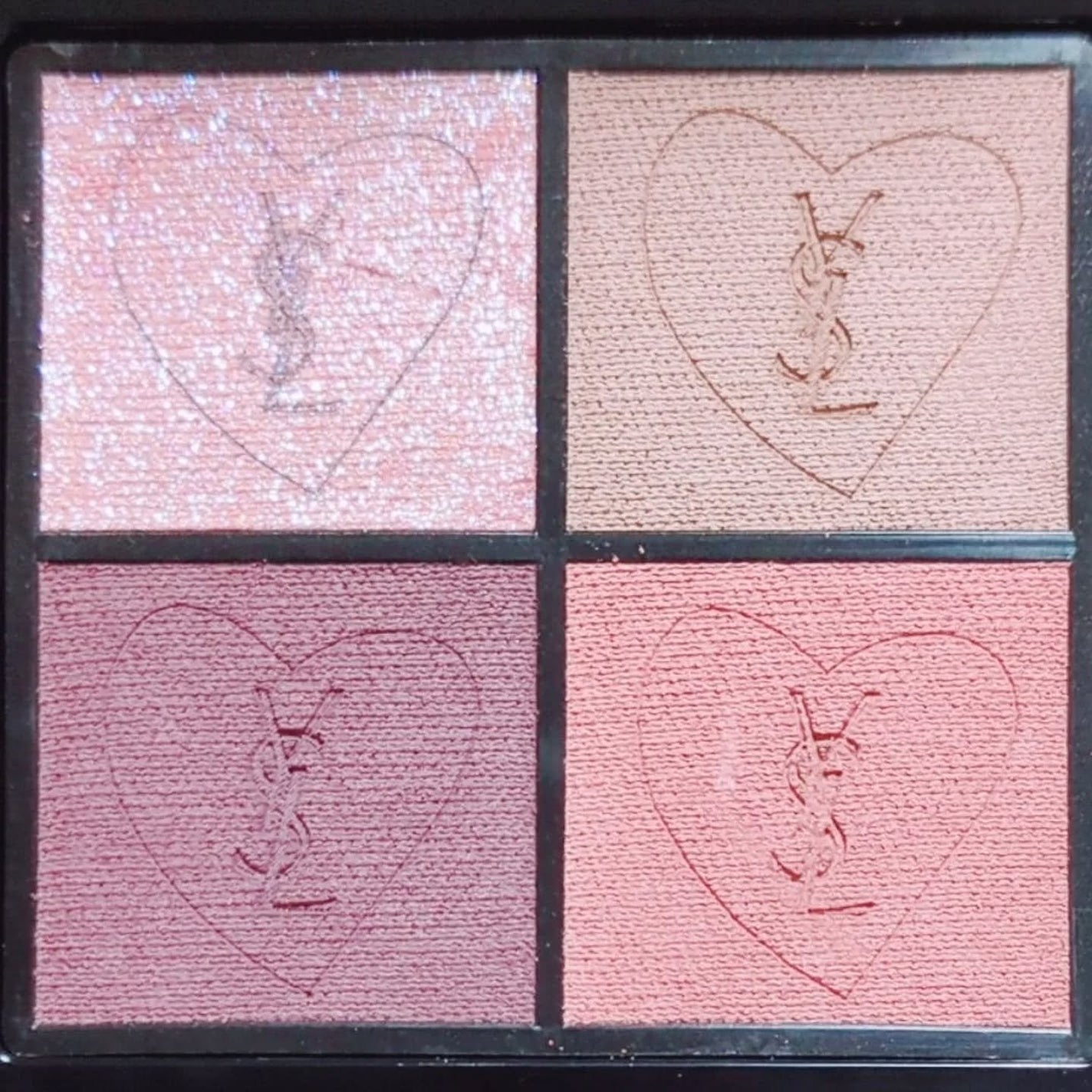 クチュール ミニ クラッチ/YVES SAINT LAURENT BEAUTE/アイシャドウパレットを使ったクチコミ(4枚目)
