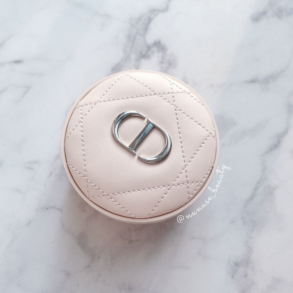 ディオールスキン フォーエヴァー クッション パウダー/Dior/ルースパウダーを使ったクチコミ(1枚目)