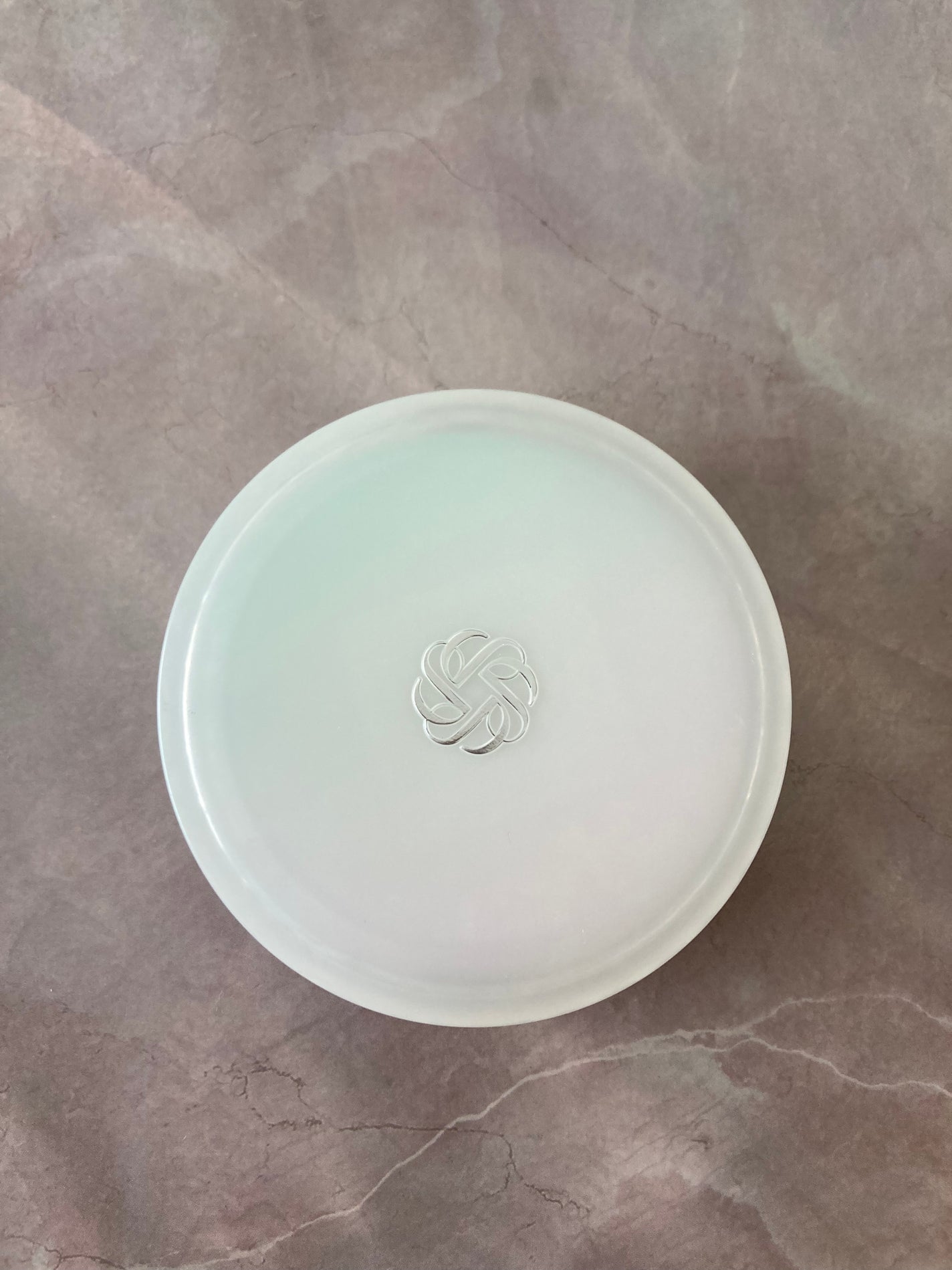 AQ オーラ リフレクター/DECORTÉ/プレストパウダーを使ったクチコミ(2枚目)