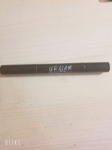 こちらの商品は！！
【UG カバー＆ハイライト コンシーラー BE-1】です！

販売店   ダイソー
値段       110(税込)

🌼いいポイント🌼
・気になるところにちょんちょん細かくのせるこ