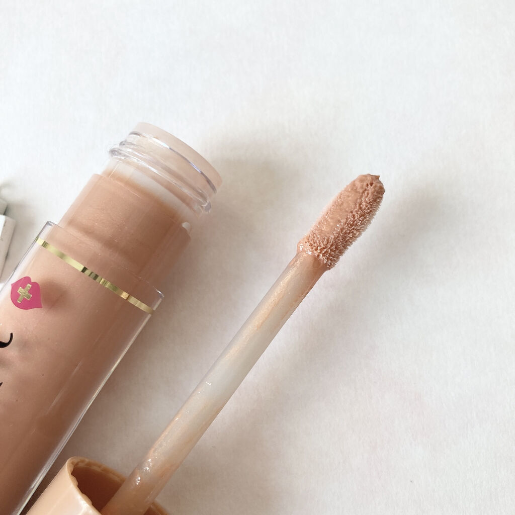 ～トゥー フェイスド ハングオーバー～ ピロー バーム リップ トリートメント/Too Faced/リップ美容液を使ったクチコミ（2枚目）