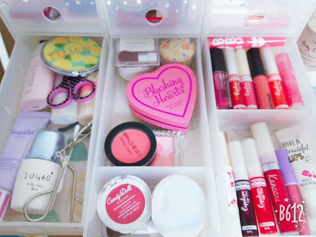 使いません on LIPS 「✨🌠コスメ収納紹介🌠✨下の6つ引き出しがあるケースは無印良品で..」(4枚目)