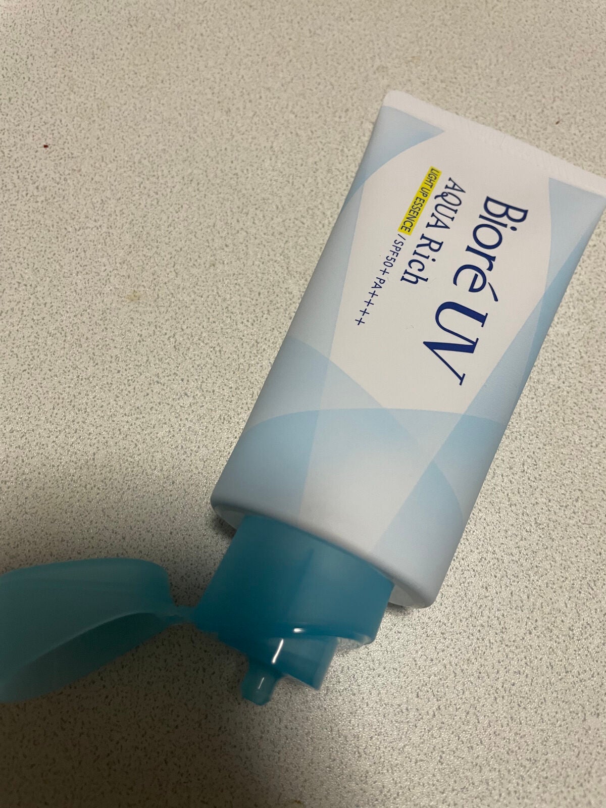 ビオレUV アクアリッチ ライトアップエッセンス/ビオレ/日焼け止めクリームを使ったクチコミ(2枚目)