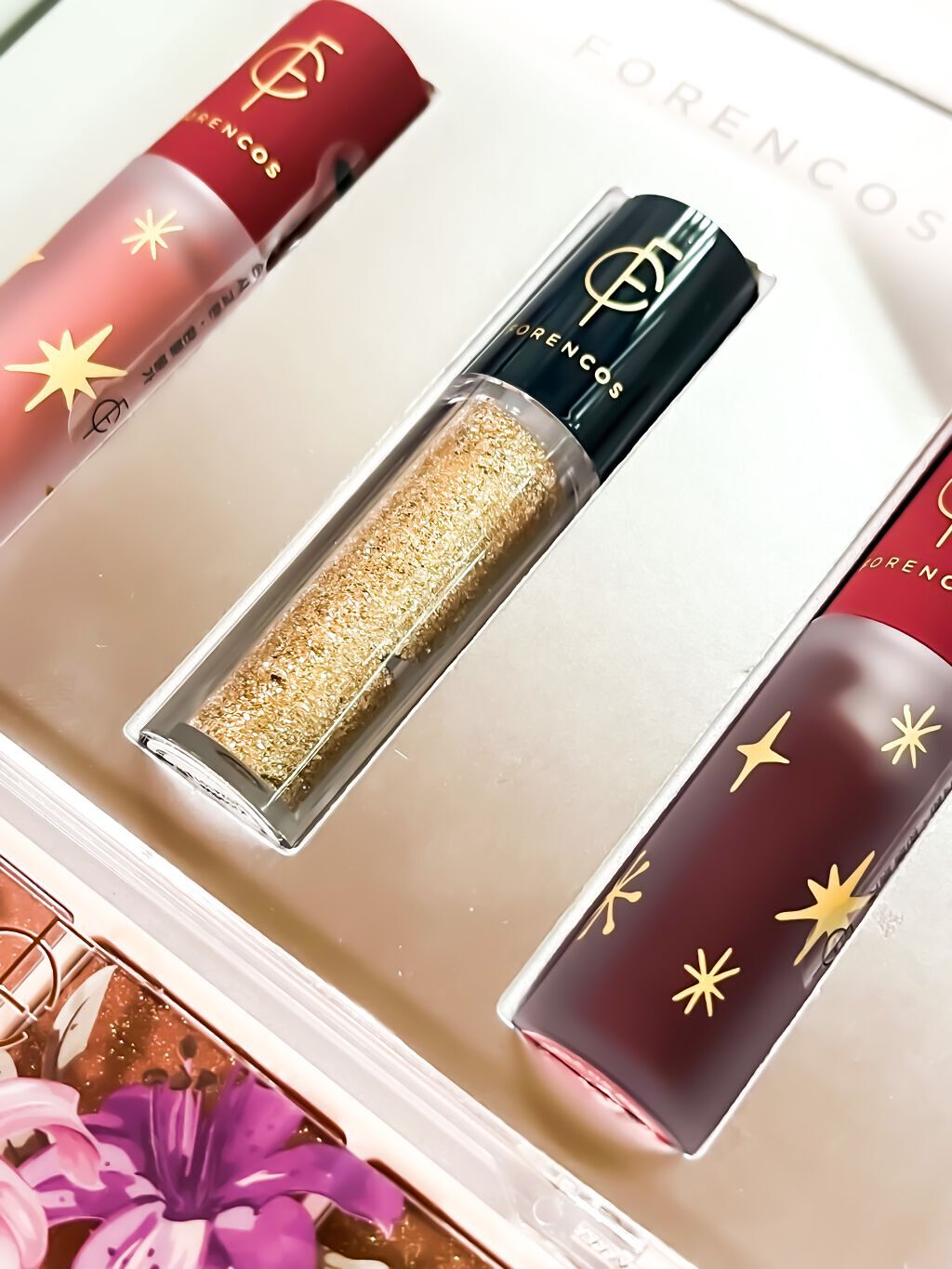 ホリデーパーティーセット/フォレンコス/メイクアップキットを使ったクチコミ(3枚目)