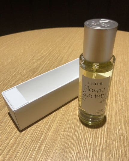 パフューム 30ml Flower Society /LIBER/香水(レディース)を使ったクチコミ(1枚目)