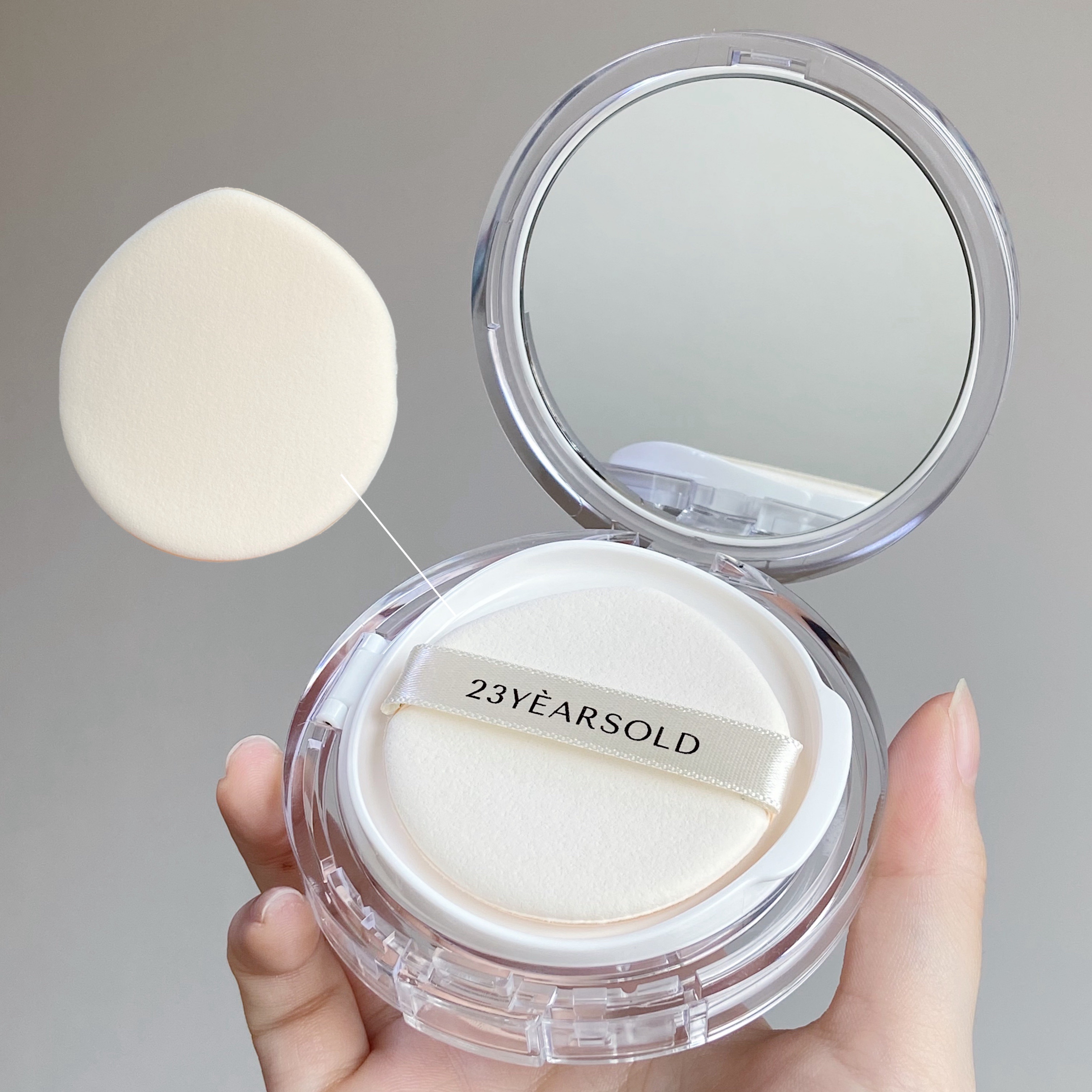 ハートリーフシーンカバークッション/23years old/クッションファンデーションを使ったクチコミ（3枚目）