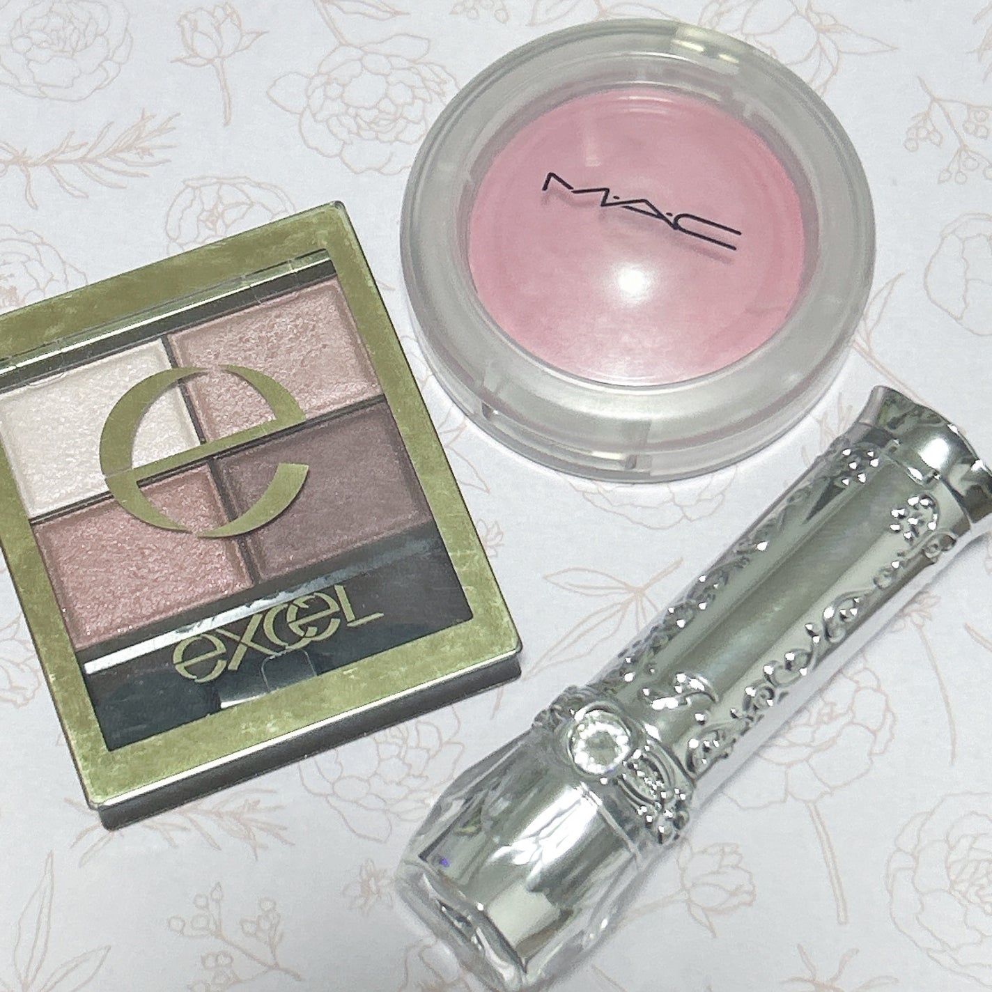 スキニーリッチシャドウ/excel/アイシャドウパレットを使ったクチコミ(1枚目)