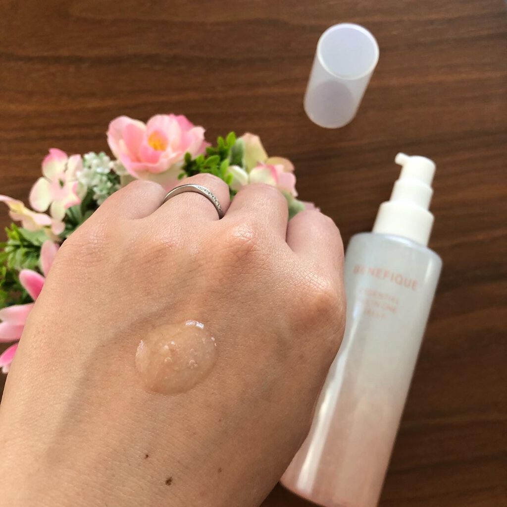 riko on LIPS 「便利すぎるオールインワンジェル♪ベネフィークエッセンシャルから..」(3枚目)