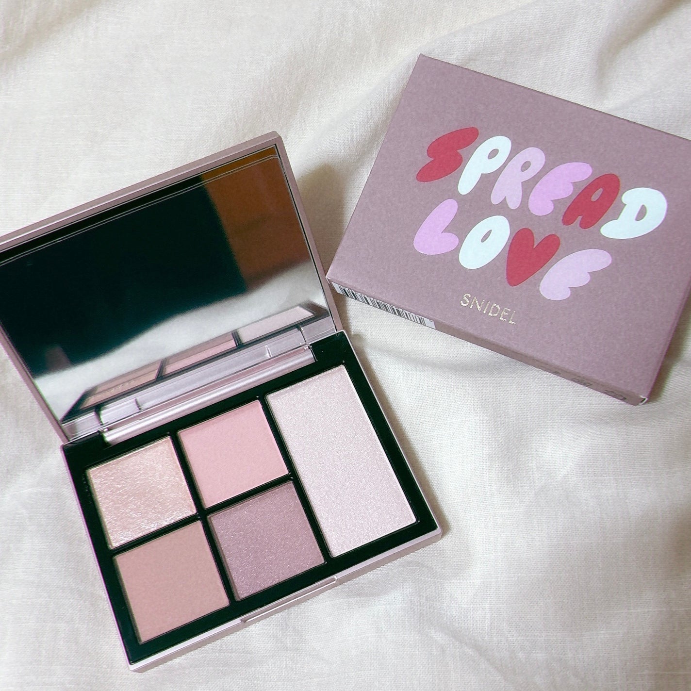 フェイス スタイリスト/SNIDEL BEAUTY/アイシャドウパレットを使ったクチコミ(3枚目)