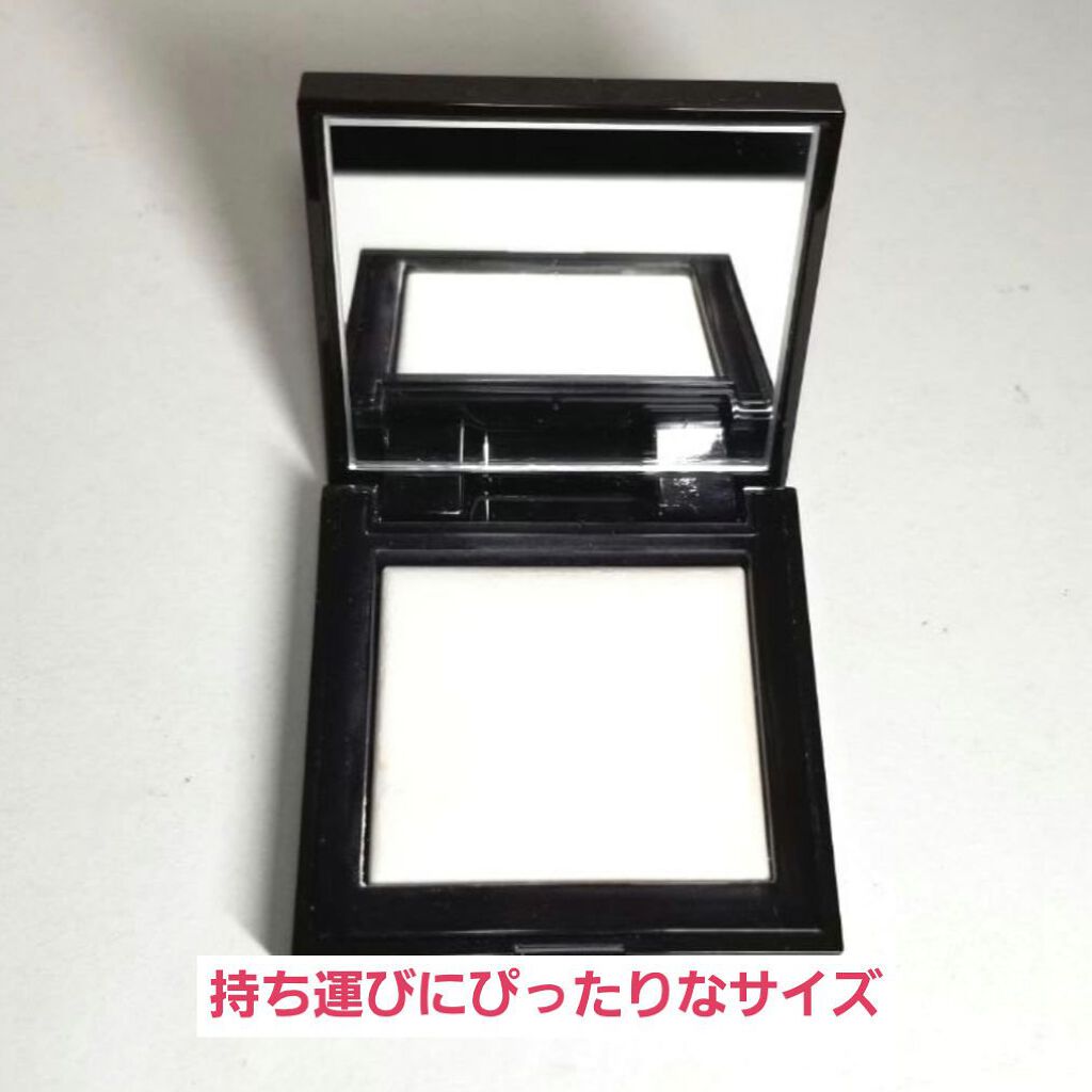 シークレット ブラーリング パウダー フォー アンダー アイズ/ローラ メルシエ/プレストパウダーを使ったクチコミ(2枚目)