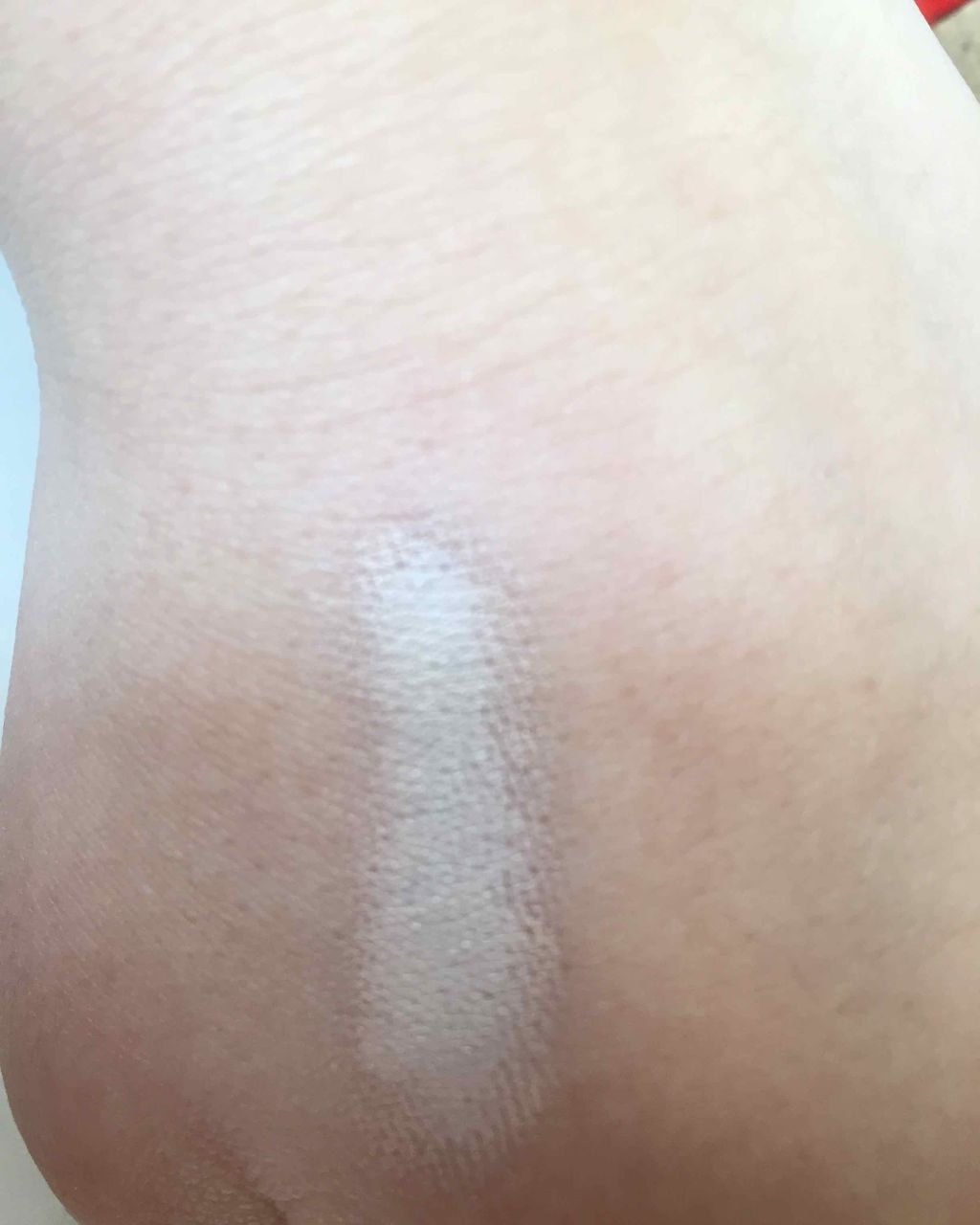 カバーパーフェクション チップコンシーラー/the SAEM/リキッドコンシーラーを使ったクチコミ(3枚目)