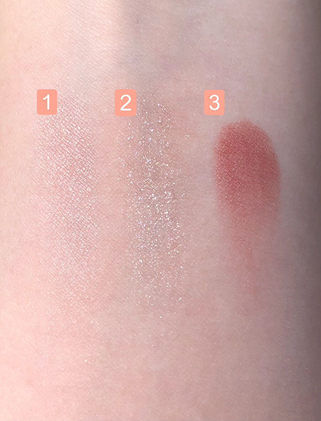 ジューシーピュアアイズ/キャンメイク/アイシャドウパレットを使ったクチコミ（3枚目）