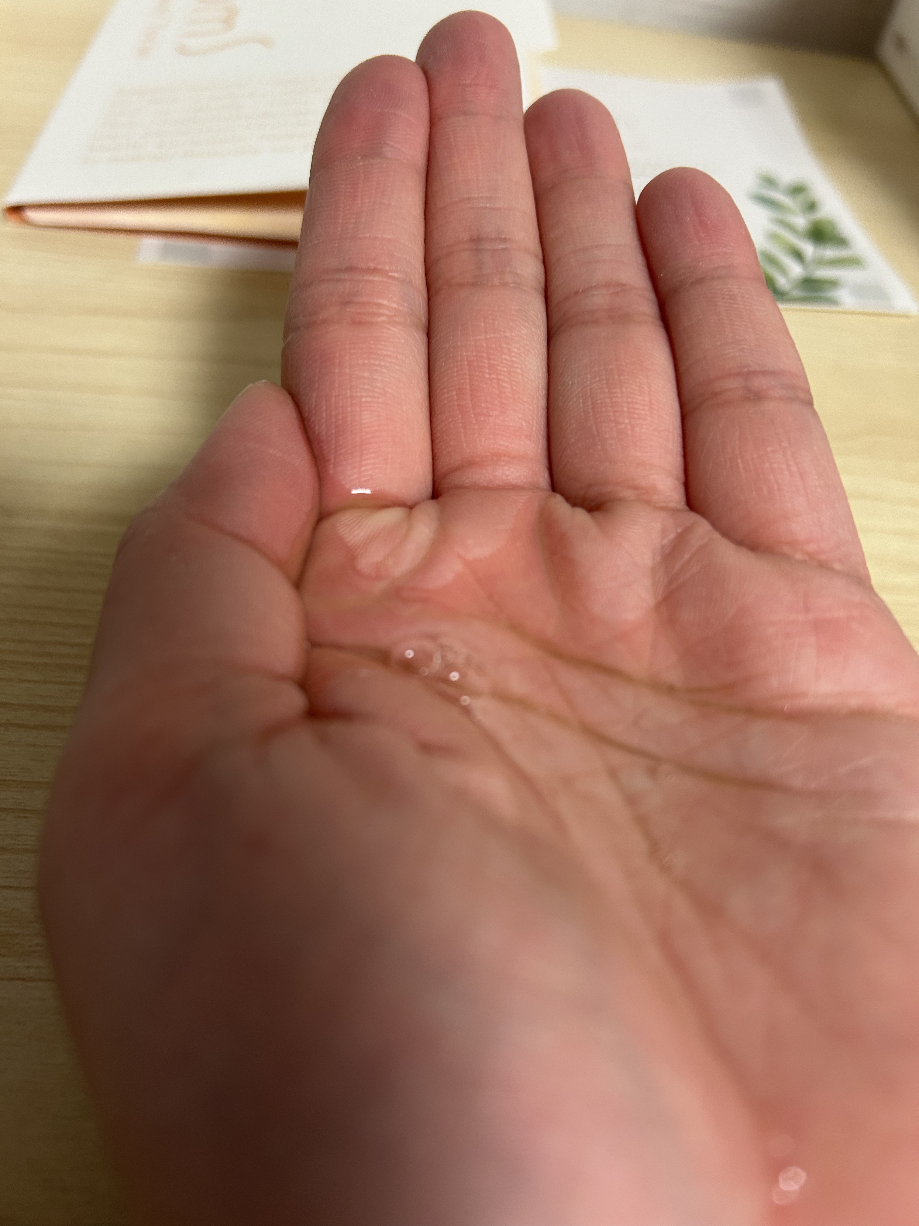 room S 102スキンNMファクタ/room S/美容液を使ったクチコミ（3枚目）