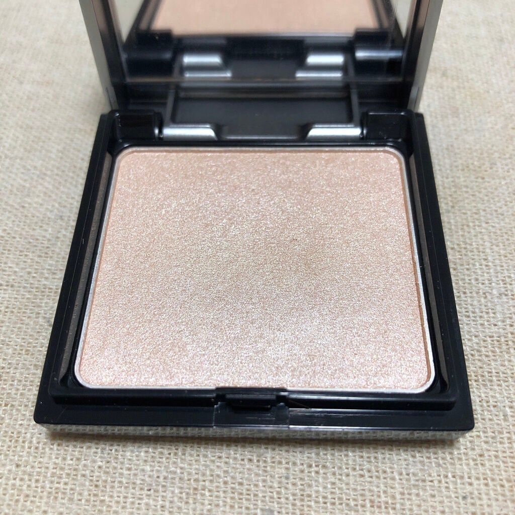 ライトリフレクティングセッティングパウダー プレスト N/NARS/プレストパウダーを使ったクチコミ(4枚目)