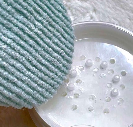 薬用さらさらデオドラントパウダー/デオナチュレ/デオドラント・制汗剤を使ったクチコミ(2枚目)