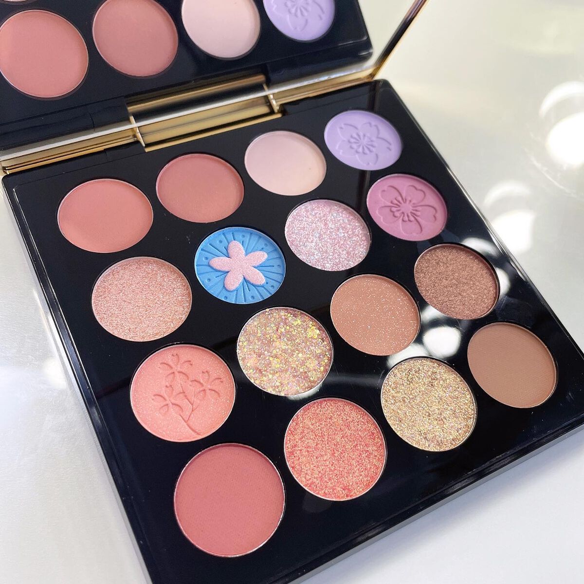 カラーリングアイブロウ/ヘビーローテーション/眉マスカラを使ったクチコミ(2枚目)