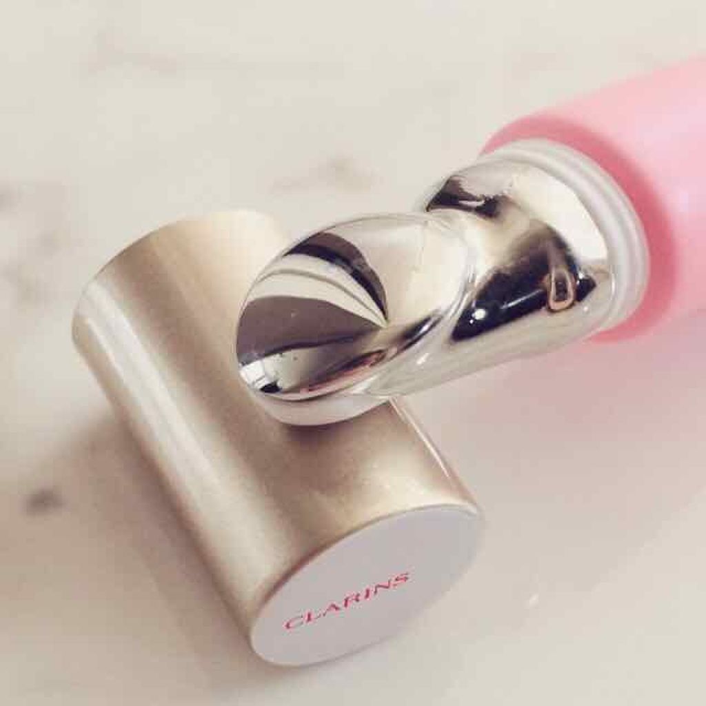 Mアクティヴ セラム アイ/CLARINS/アイケア・アイクリームを使ったクチコミ(4枚目)