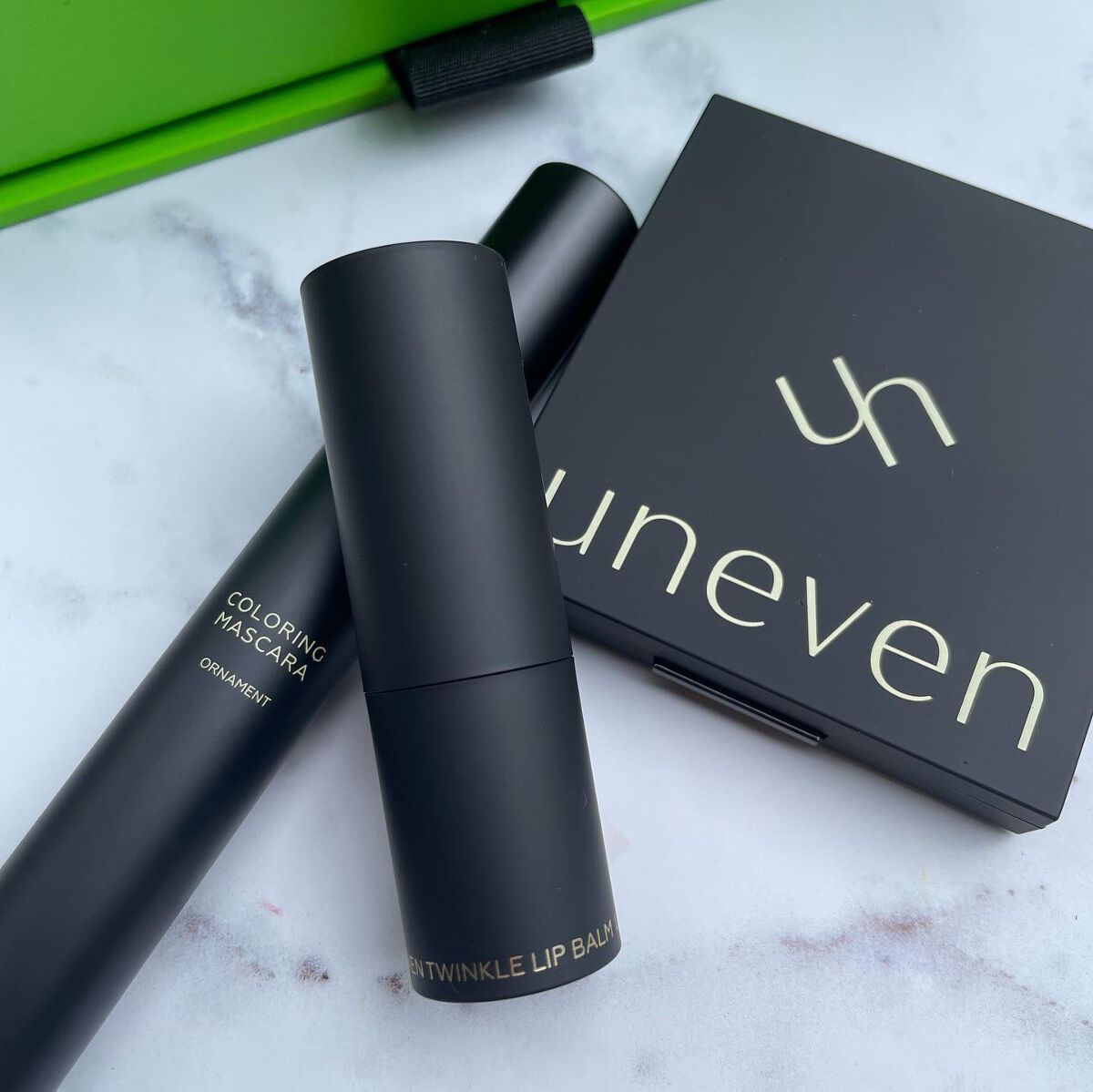 はる on LIPS 「コスメ購入品unevenアニヴェンchristmasco..」(3枚目)