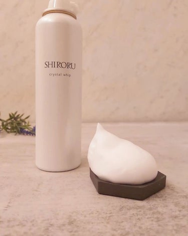 SHIRORU クリスタルホイップのクチコミ「もっちもちの炭酸泡洗顔♡

もちもち濃密な泡。
すごい弾力がある、もっちり泡。

これね、炭酸.....」（3枚目）