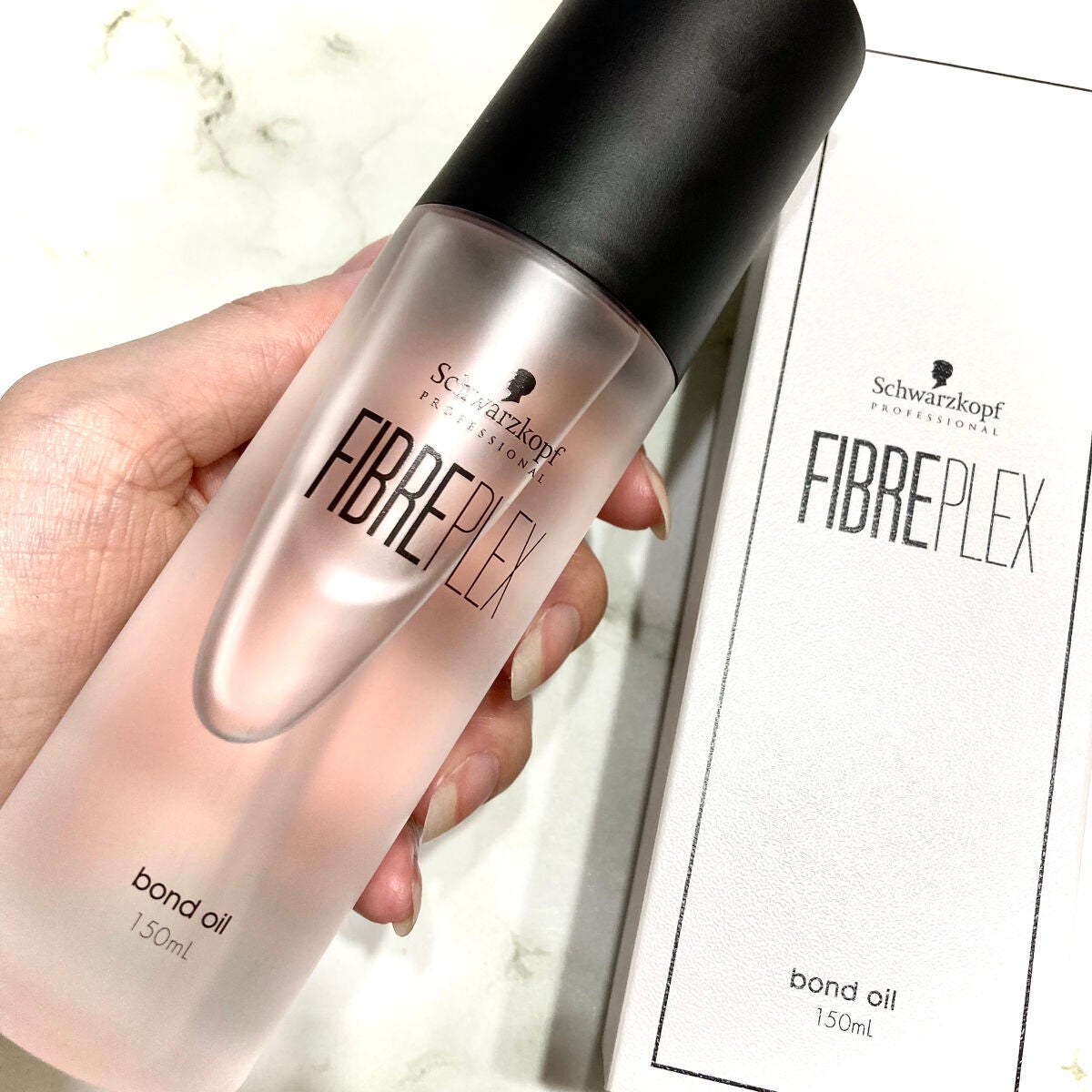 ファイバープレックス ボンドオイル/シュワルツコフ プロフェッショナル/ヘアオイルを使ったクチコミ(2枚目)