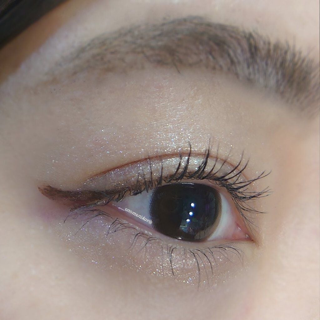 スターダイヤモンドストリーマーリキッドアイシャドウ/HEXZE(ヘックスゼ)/リキッドアイシャドウを使ったクチコミ(2枚目)